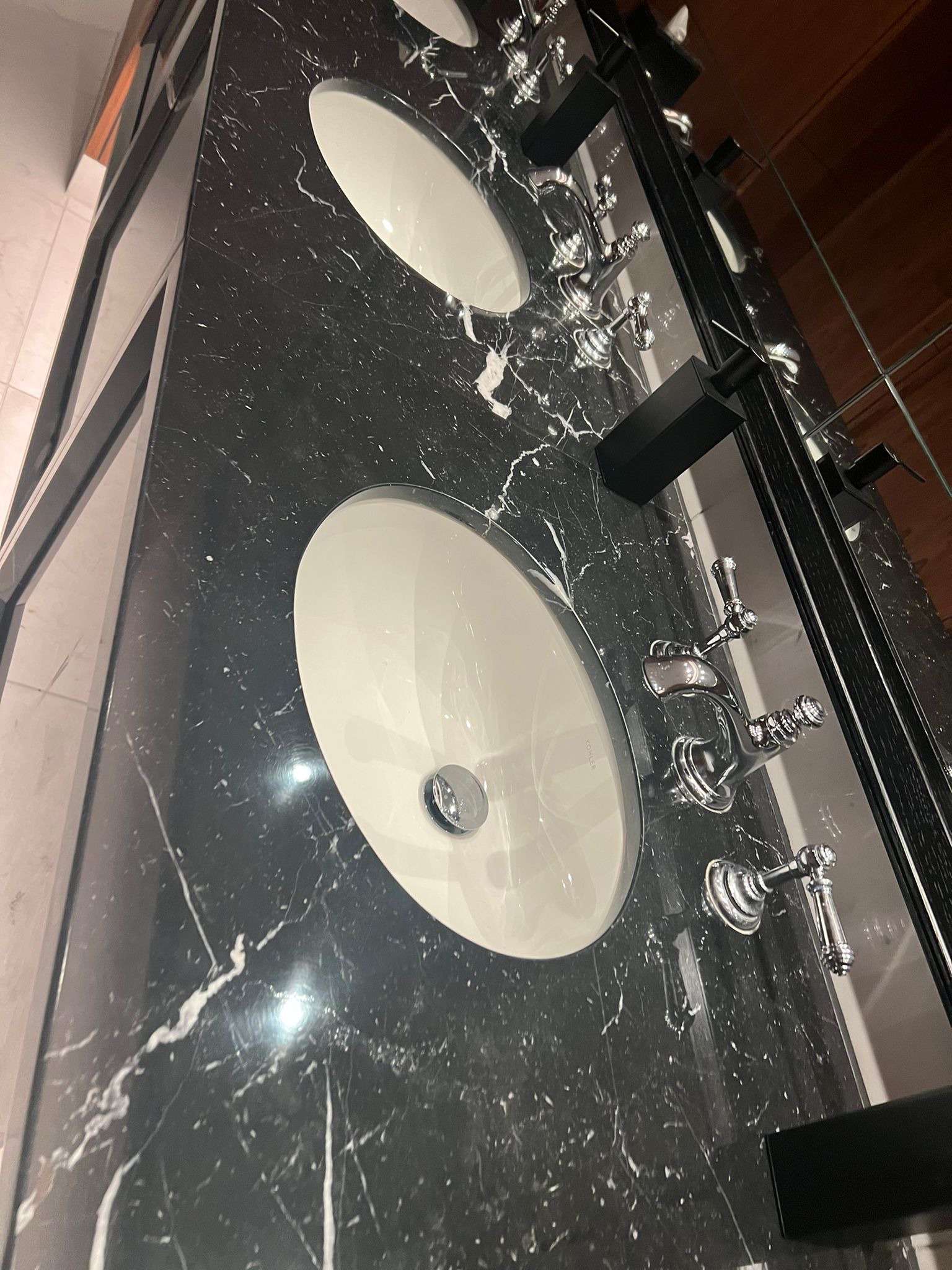 Bathroom Vanity Cleaning